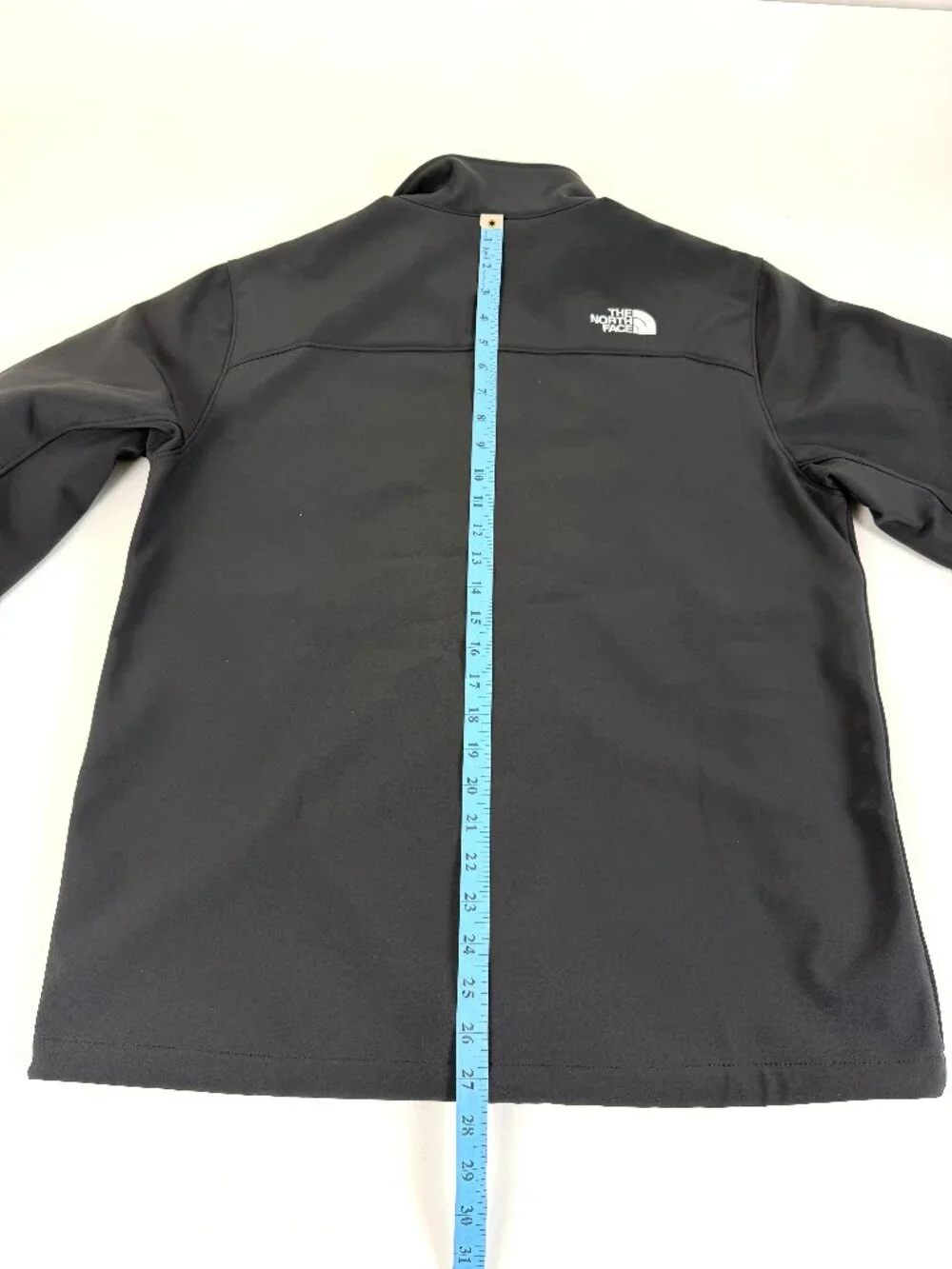 The North Face Men's Black Softshell Jacket M Regular Full Zip Zipped Pockets
